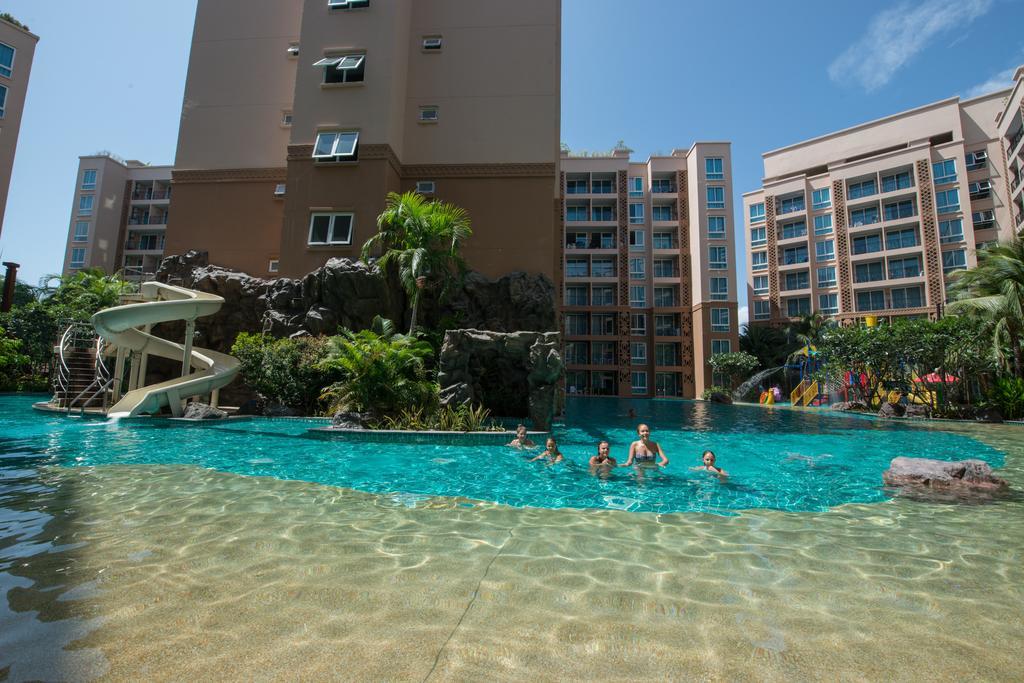 Atlantis Condo Resort Pattaya Praia de Jomtien Exterior foto